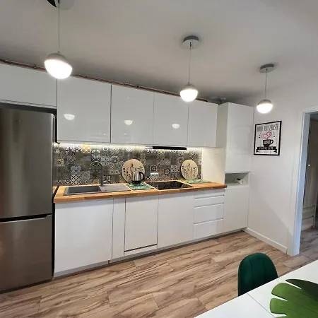 Apartament Agat1 *