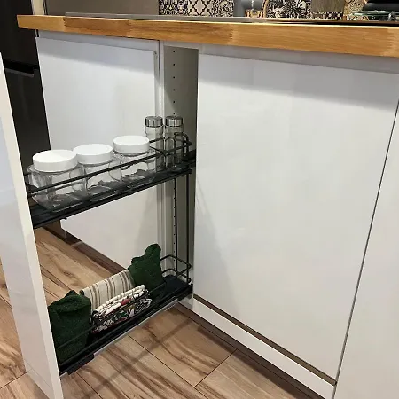 Apartament Agat1 *
